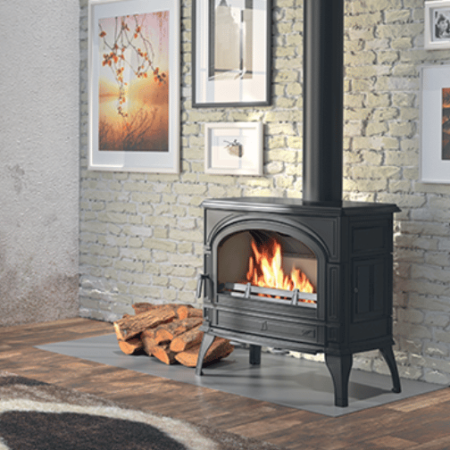 poele a bois topaze dans salon