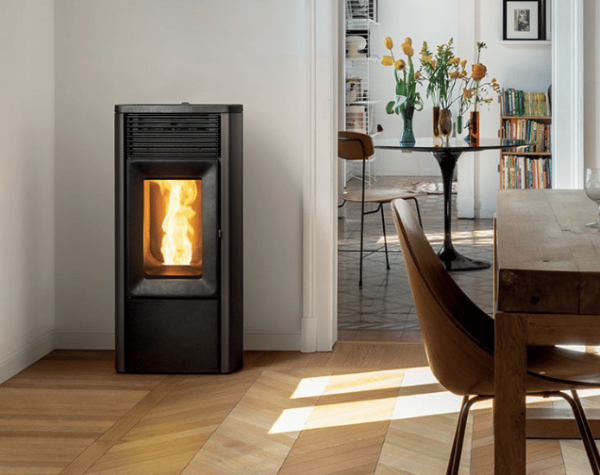 poele granules ego air MCZ dans salon